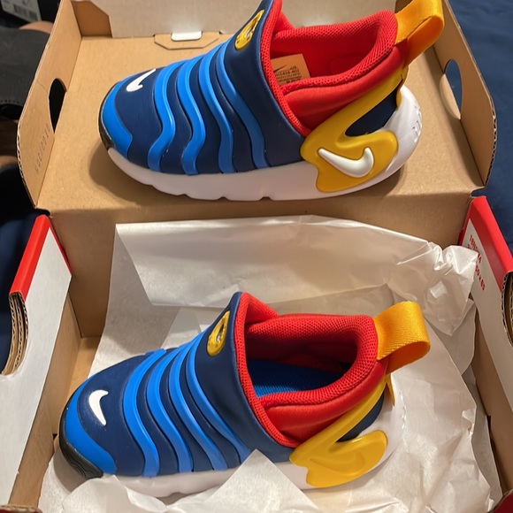 Nike Dynamo GO (TD) - Picture 2 of 3